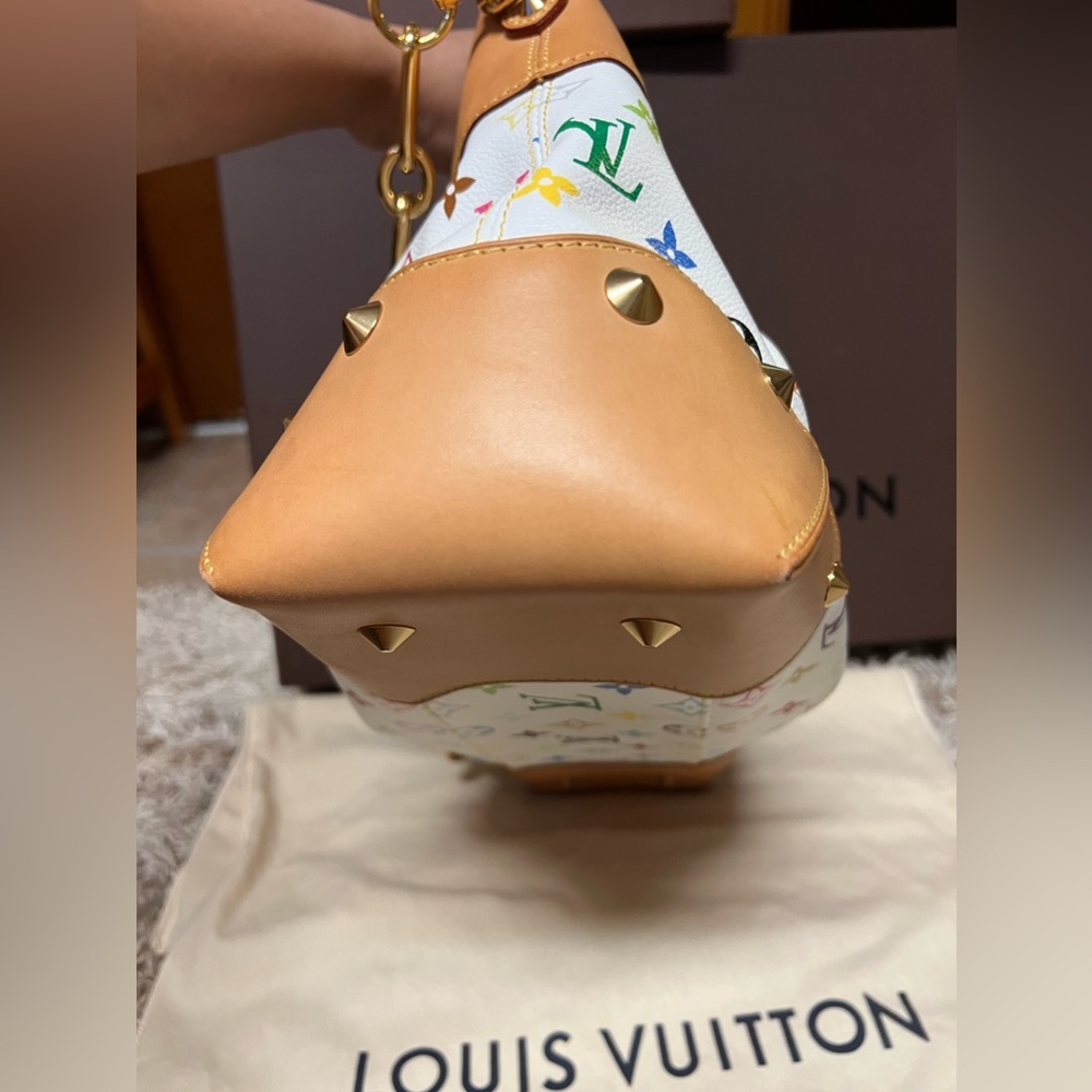 SOLD!!!🔥Louis Vuitton
x Takashi Murakami Judy GM two-way handbag🔥 - Picture 3 of 17